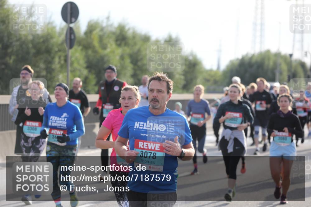 03.10.2024 - Köhlbrandbrückenlauf Fuchs,  Jonas http://msf.ph/oto/7187579 03.10.2024 09:22:22 Position 3 3308, 344, 3078 meine-sportfotos.de