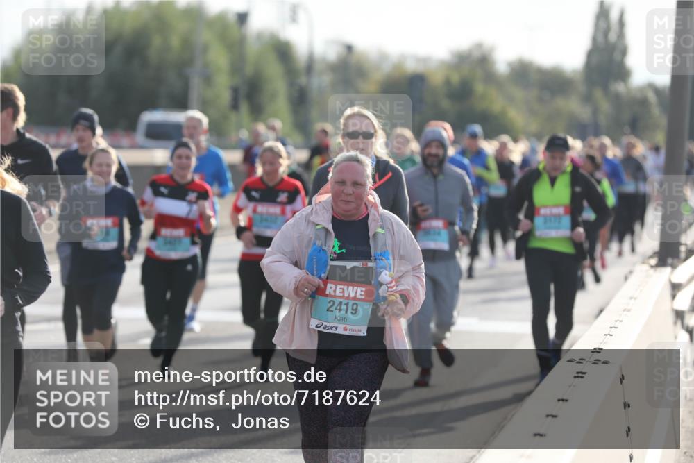 03.10.2024 - Köhlbrandbrückenlauf Fuchs,  Jonas http://msf.ph/oto/7187624 03.10.2024 09:22:25 Position 3 2419, 3172 meine-sportfotos.de