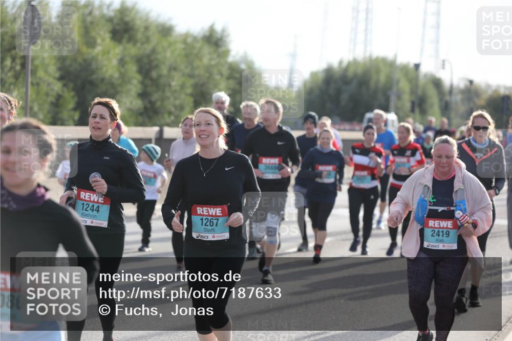 03.10.2024 - Köhlbrandbrückenlauf Fuchs,  Jonas http://msf.ph/oto/7187633 03.10.2024 09:22:26 Position 3 080, 1244, 1267, 2419 meine-sportfotos.de