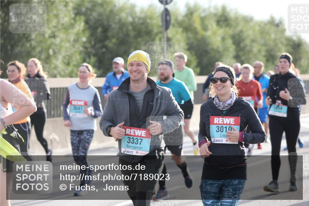 03.10.2024 - Köhlbrandbrückenlauf Fuchs,  Jonas http://msf.ph/oto/7189023 03.10.2024 09:23:18 Position 3 3547, 3337, 3010 meine-sportfotos.de