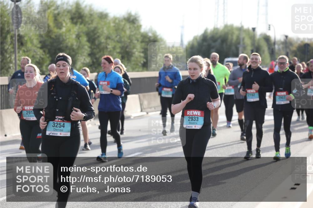 03.10.2024 - Köhlbrandbrückenlauf Fuchs,  Jonas http://msf.ph/oto/7189053 03.10.2024 09:23:19 Position 3 291, 3254, 2933, 2192, 2907 meine-sportfotos.de