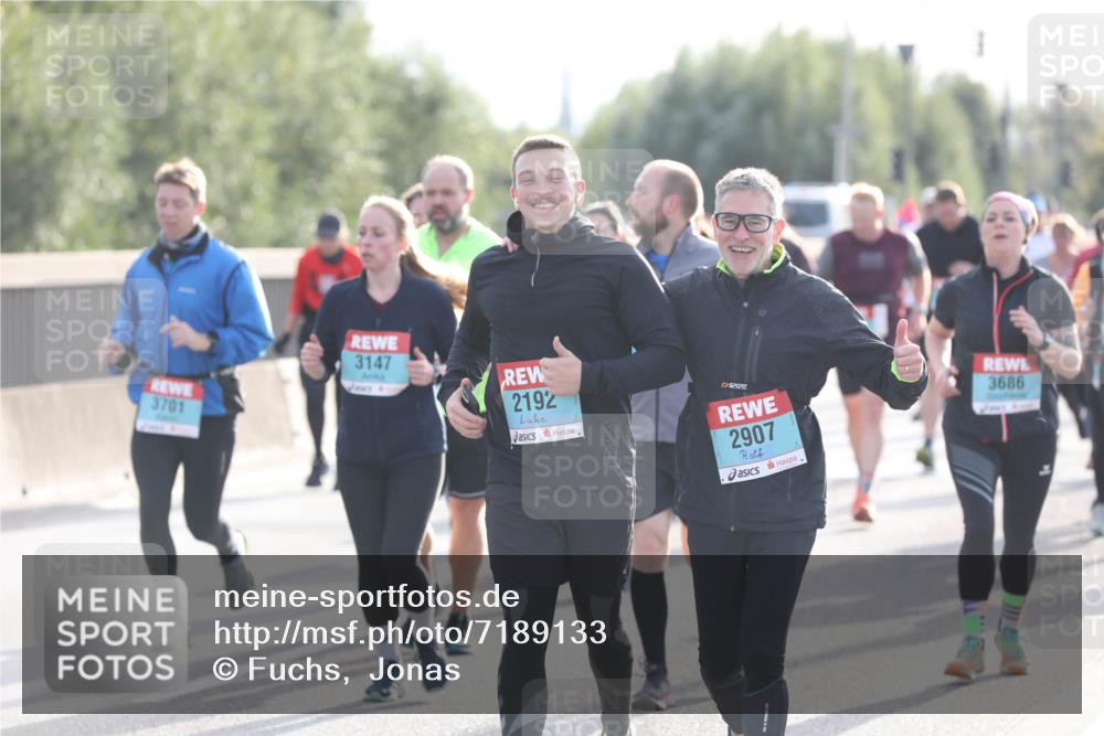 03.10.2024 - Köhlbrandbrückenlauf Fuchs,  Jonas http://msf.ph/oto/7189133 03.10.2024 09:23:21 Position 3 3701, 3147, 2192, 2907, 3686 meine-sportfotos.de