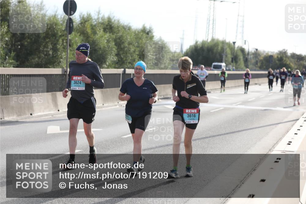 03.10.2024 - Köhlbrandbrückenlauf Fuchs,  Jonas http://msf.ph/oto/7191209 03.10.2024 09:24:31 Position 3 3624, 3616 meine-sportfotos.de