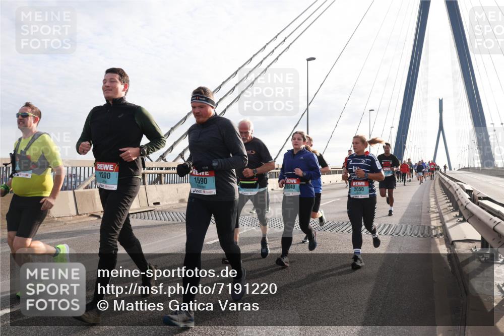 03.10.2024 - Köhlbrandbrückenlauf Matties Gatica Varas http://msf.ph/oto/7191220 03.10.2024 09:27:13 Position 2 1200, 1590, 2049, 2050 meine-sportfotos.de