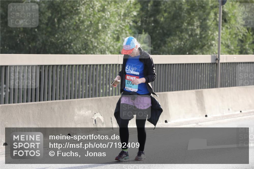 03.10.2024 - Köhlbrandbrückenlauf Fuchs,  Jonas http://msf.ph/oto/7192409 03.10.2024 09:25:53 Position 3 2773 meine-sportfotos.de
