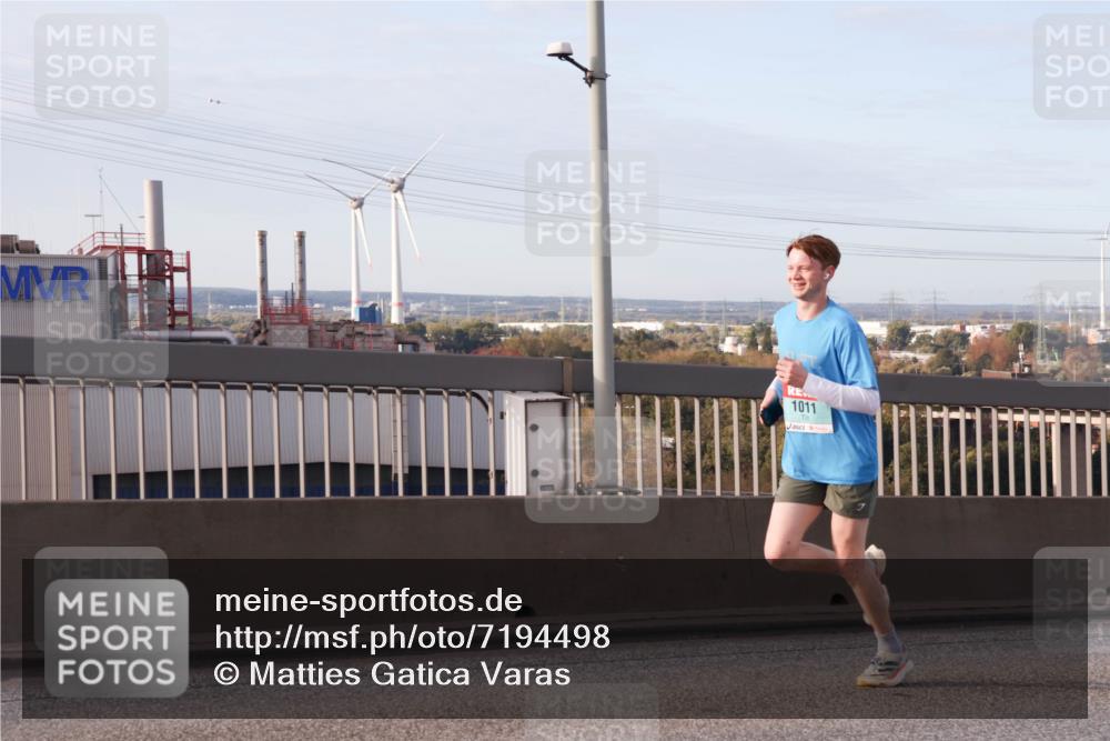 03.10.2024 - Köhlbrandbrückenlauf Matties Gatica Varas http://msf.ph/oto/7194498 03.10.2024 09:27:57 Position 2 1011 meine-sportfotos.de