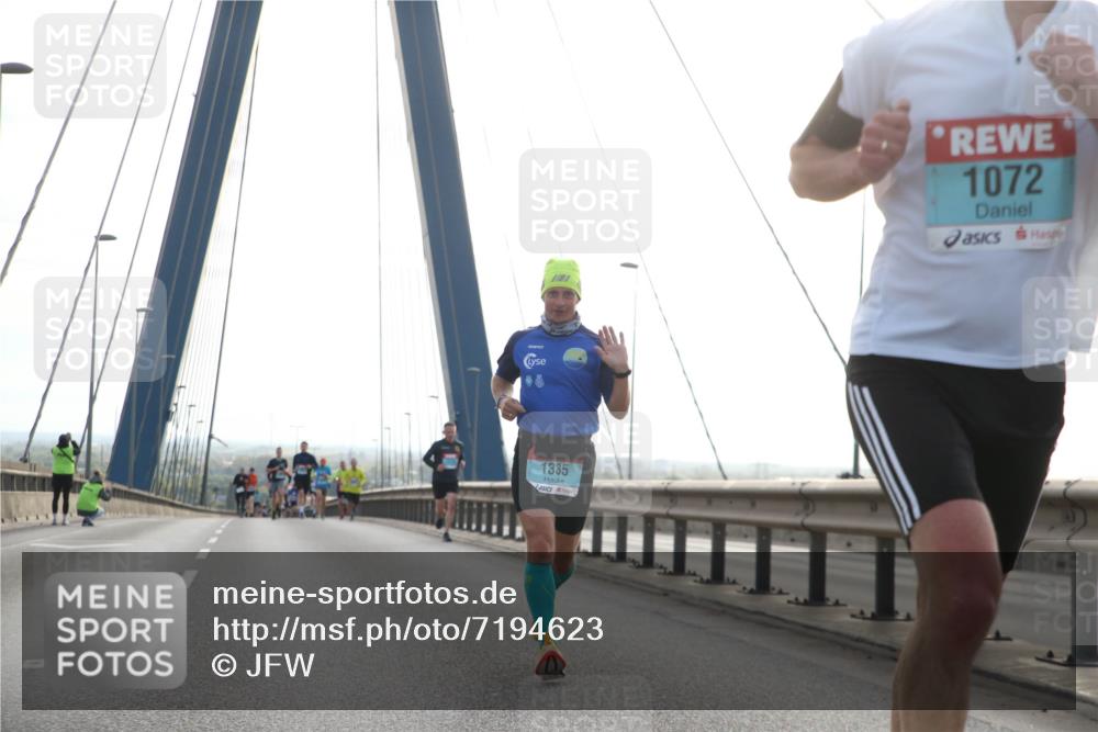 03.10.2024 - Köhlbrandbrückenlauf Jannik Wohlers http://msf.ph/oto/7194623 03.10.2024 09:19:16 Position 1 1335, 1072 meine-sportfotos.de