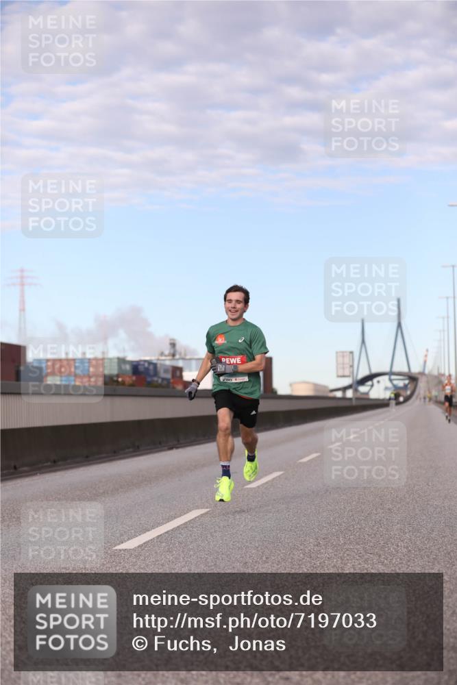 03.10.2024 - Köhlbrandbrückenlauf Fuchs,  Jonas http://msf.ph/oto/7197033 03.10.2024 09:35:56 Position 3  meine-sportfotos.de