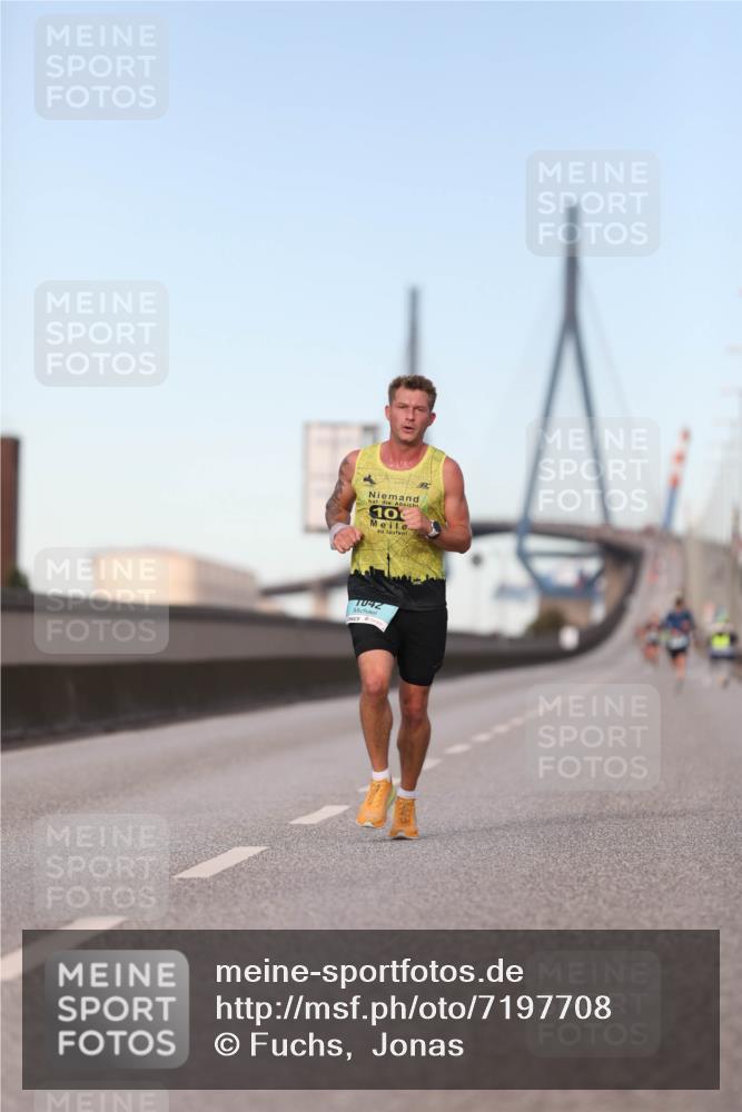 03.10.2024 - Köhlbrandbrückenlauf Fuchs,  Jonas http://msf.ph/oto/7197708 03.10.2024 09:36:32 Position 3 10, 1042 meine-sportfotos.de