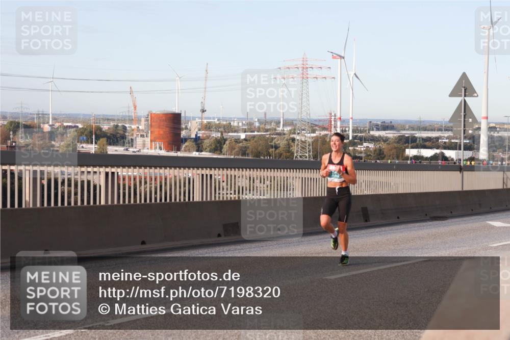 03.10.2024 - Köhlbrandbrückenlauf Matties Gatica Varas http://msf.ph/oto/7198320 03.10.2024 09:29:06 Position 2  meine-sportfotos.de
