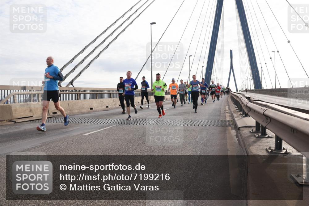 03.10.2024 - Köhlbrandbrückenlauf Matties Gatica Varas http://msf.ph/oto/7199216 03.10.2024 09:29:29 Position 2 1894 meine-sportfotos.de