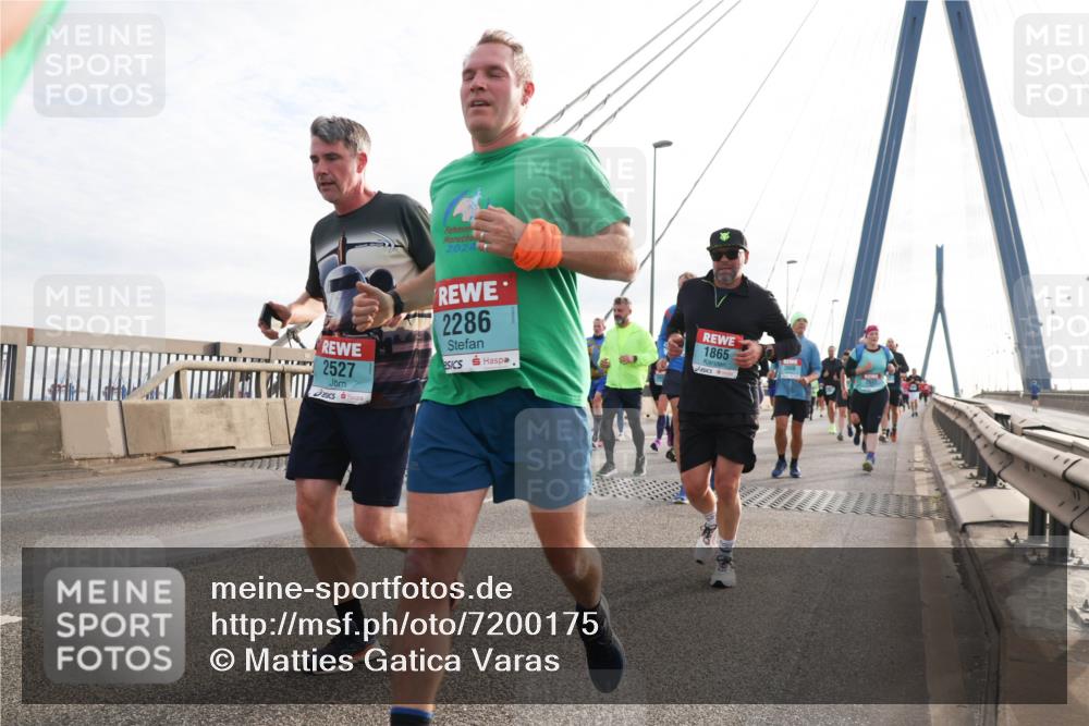 03.10.2024 - Köhlbrandbrückenlauf Matties Gatica Varas http://msf.ph/oto/7200175 03.10.2024 09:29:49 Position 2 2024, 2527, 2286, 1865 meine-sportfotos.de