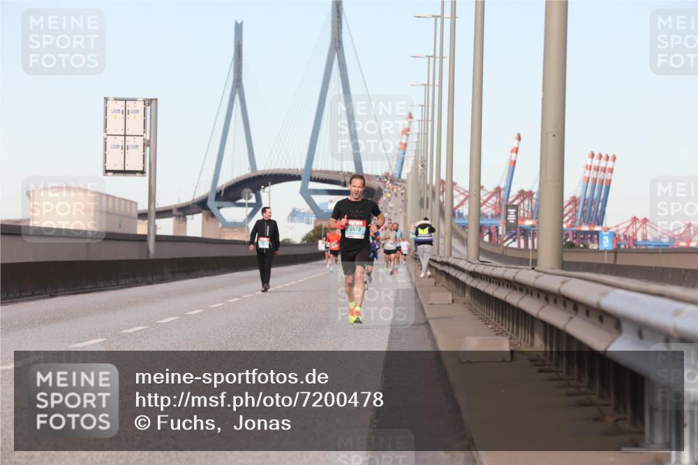 03.10.2024 - Köhlbrandbrückenlauf Fuchs,  Jonas http://msf.ph/oto/7200478 03.10.2024 09:39:23 Position 3 2673 meine-sportfotos.de