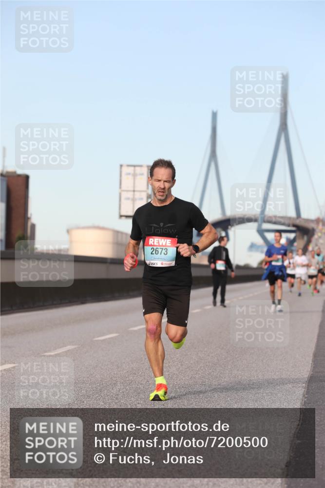 03.10.2024 - Köhlbrandbrückenlauf Fuchs,  Jonas http://msf.ph/oto/7200500 03.10.2024 09:39:29 Position 3 2673 meine-sportfotos.de