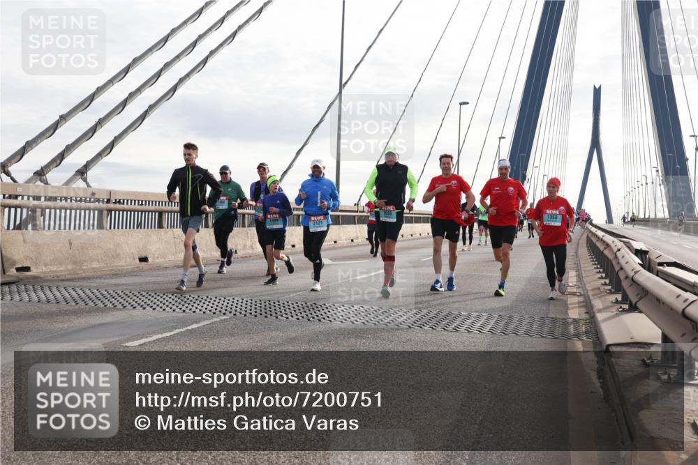 03.10.2024 - Köhlbrandbrückenlauf Matties Gatica Varas http://msf.ph/oto/7200751 03.10.2024 09:30:07 Position 2 1698, 1368, 1699, 2121 meine-sportfotos.de