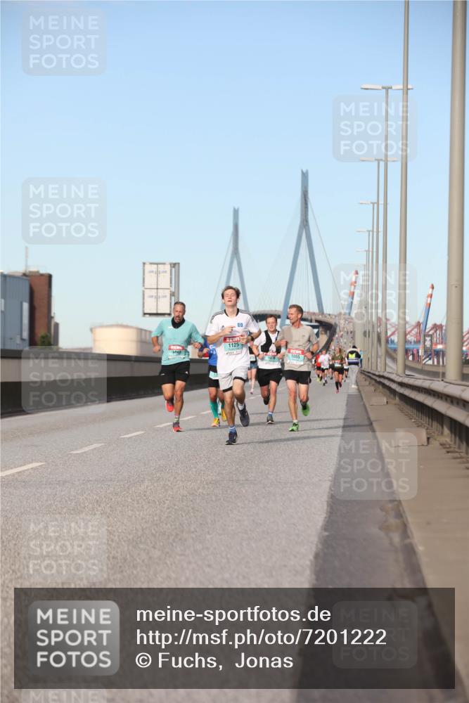03.10.2024 - Köhlbrandbrückenlauf Fuchs,  Jonas http://msf.ph/oto/7201222 03.10.2024 09:39:46 Position 3 1125, 1055 meine-sportfotos.de