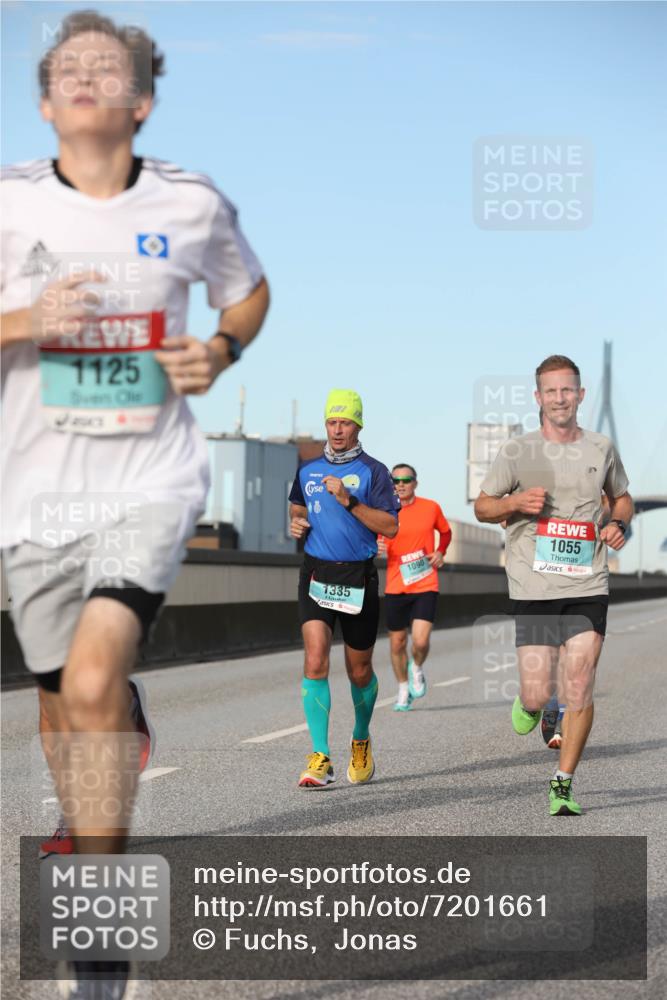 03.10.2024 - Köhlbrandbrückenlauf Fuchs,  Jonas http://msf.ph/oto/7201661 03.10.2024 09:39:52 Position 3 1125, 1335, 1090, 1055 meine-sportfotos.de