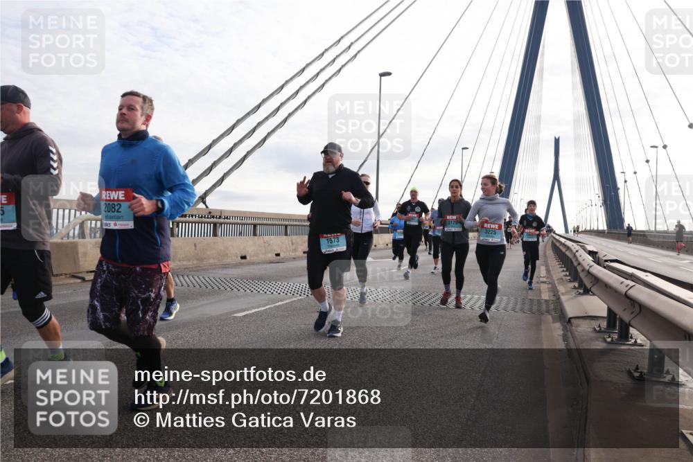 03.10.2024 - Köhlbrandbrückenlauf Matties Gatica Varas http://msf.ph/oto/7201868 03.10.2024 09:30:48 Position 2 5, 2082, 1573, 3129, 3225 meine-sportfotos.de