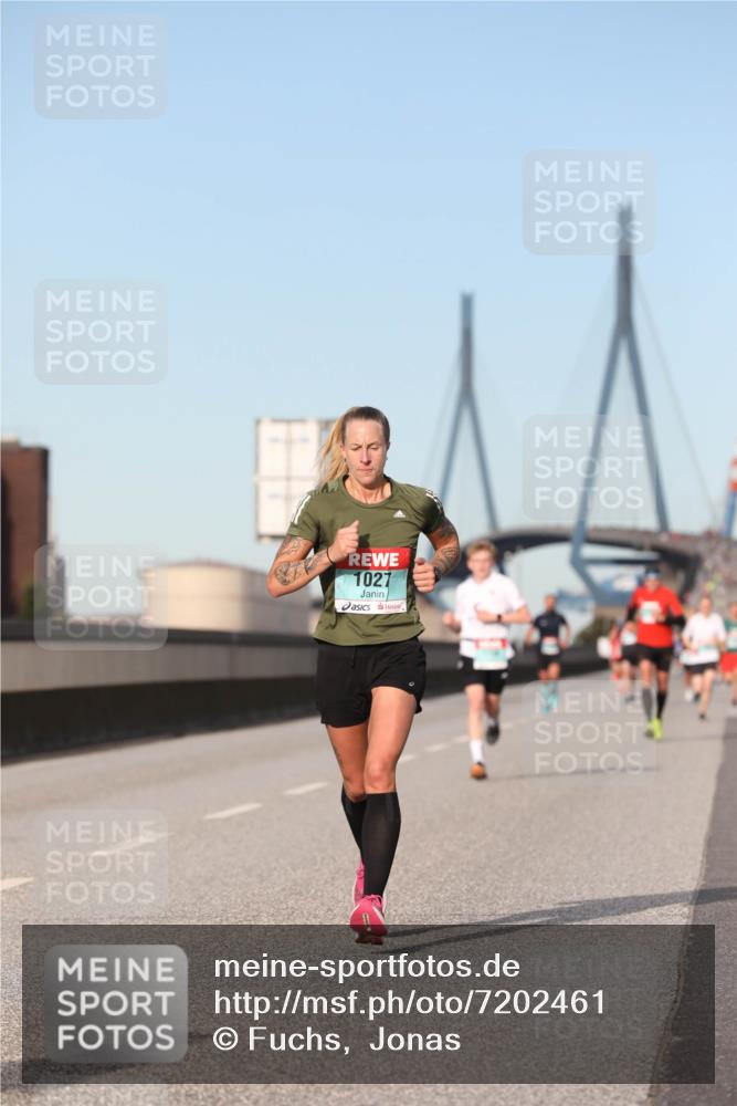 03.10.2024 - Köhlbrandbrückenlauf Fuchs,  Jonas http://msf.ph/oto/7202461 03.10.2024 09:40:05 Position 3 1027 meine-sportfotos.de