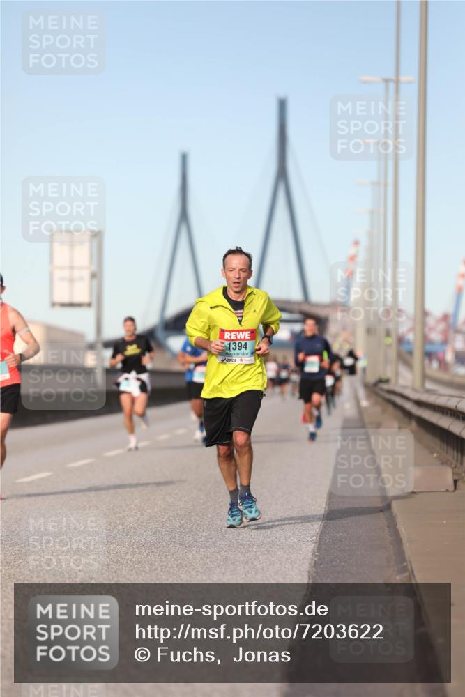 03.10.2024 - Köhlbrandbrückenlauf Fuchs,  Jonas http://msf.ph/oto/7203622 03.10.2024 09:40:34 Position 3 1394 meine-sportfotos.de