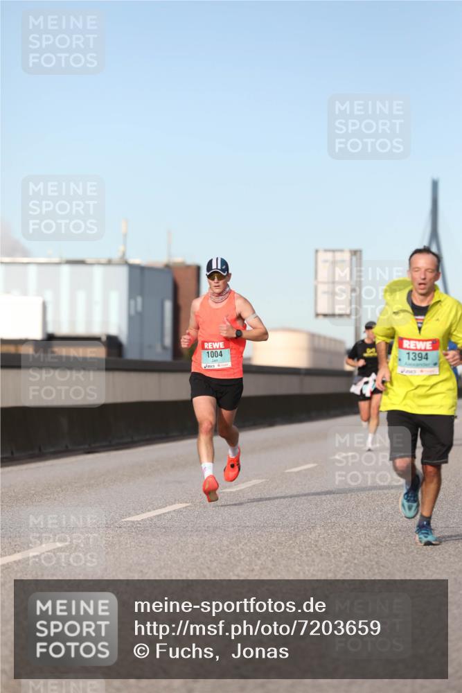 03.10.2024 - Köhlbrandbrückenlauf Fuchs,  Jonas http://msf.ph/oto/7203659 03.10.2024 09:40:35 Position 3 1004, 1394 meine-sportfotos.de