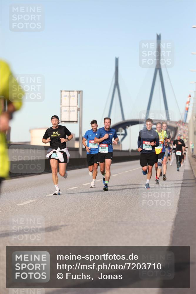 03.10.2024 - Köhlbrandbrückenlauf Fuchs,  Jonas http://msf.ph/oto/7203710 03.10.2024 09:40:37 Position 3 13, 1082, 1405, 2085 meine-sportfotos.de