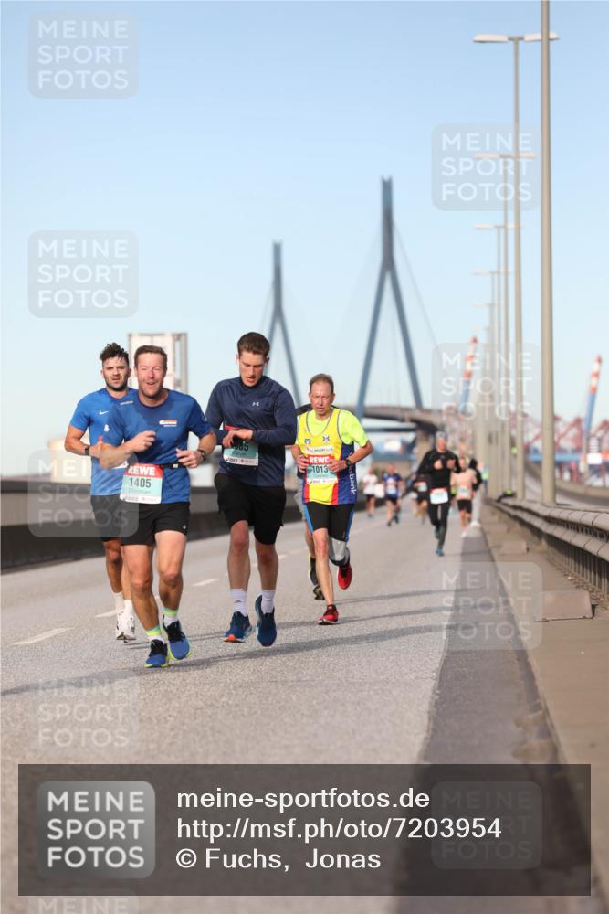 03.10.2024 - Köhlbrandbrückenlauf Fuchs,  Jonas http://msf.ph/oto/7203954 03.10.2024 09:40:41 Position 3 1405, 85, 522, 1013 meine-sportfotos.de