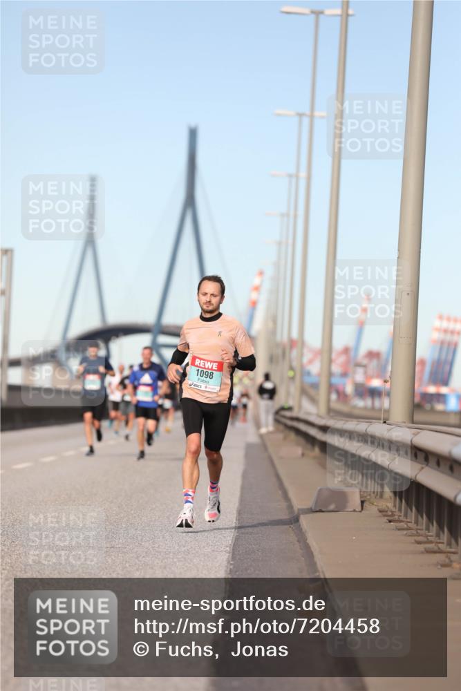03.10.2024 - Köhlbrandbrückenlauf Fuchs,  Jonas http://msf.ph/oto/7204458 03.10.2024 09:40:56 Position 3 1098 meine-sportfotos.de