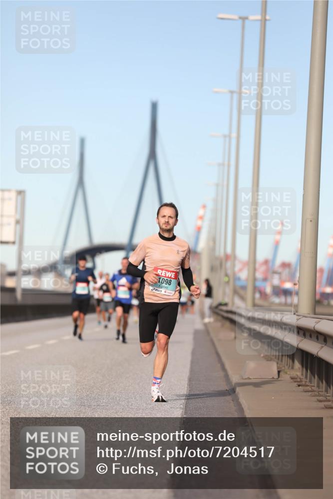 03.10.2024 - Köhlbrandbrückenlauf Fuchs,  Jonas http://msf.ph/oto/7204517 03.10.2024 09:40:56 Position 3 1098 meine-sportfotos.de