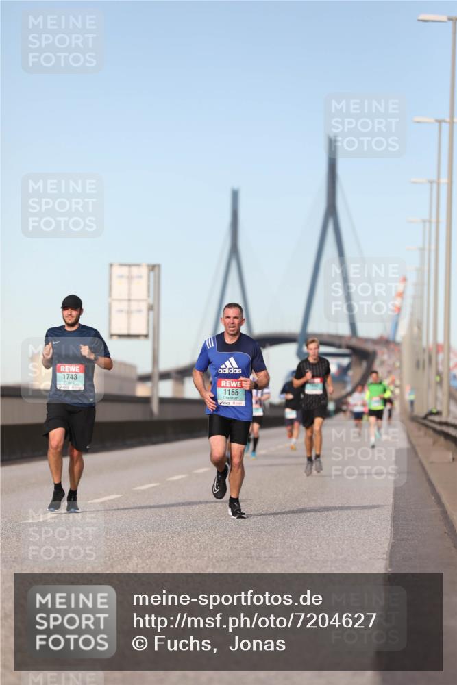 03.10.2024 - Köhlbrandbrückenlauf Fuchs,  Jonas http://msf.ph/oto/7204627 03.10.2024 09:41:02 Position 3 1743, 1155 meine-sportfotos.de