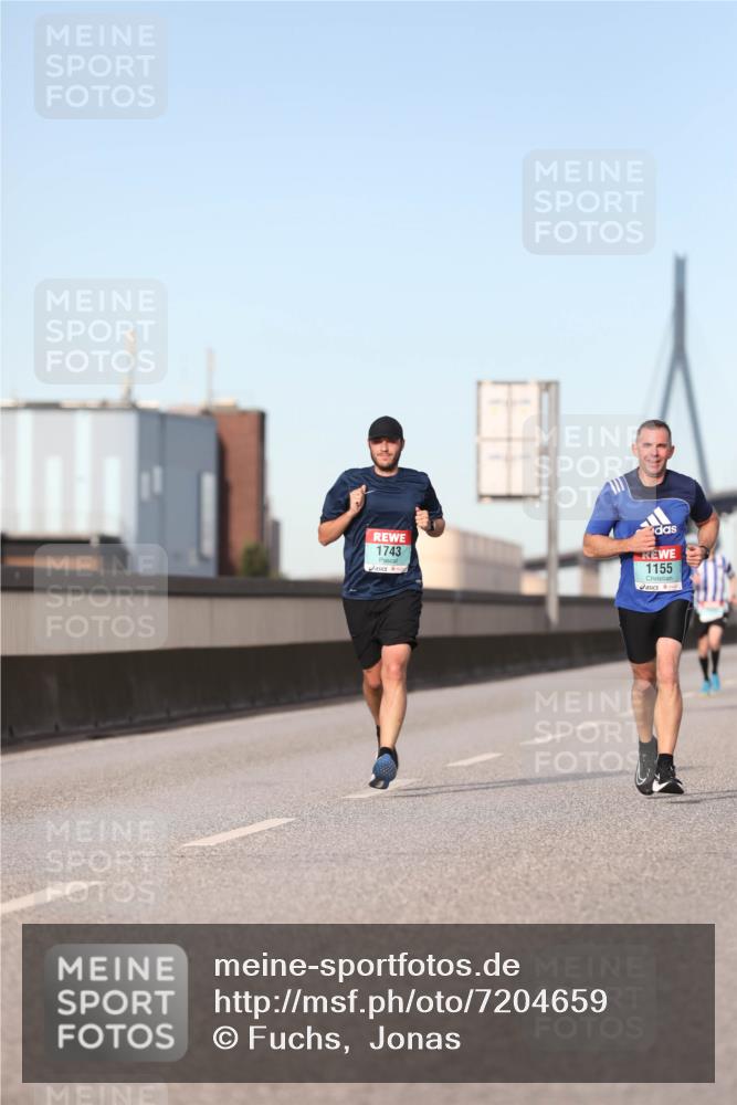 03.10.2024 - Köhlbrandbrückenlauf Fuchs,  Jonas http://msf.ph/oto/7204659 03.10.2024 09:41:03 Position 3 1743, 1155 meine-sportfotos.de