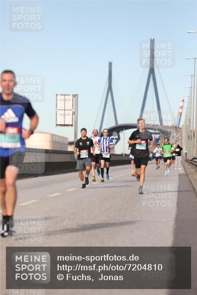 03.10.2024 - Köhlbrandbrückenlauf Fuchs,  Jonas http://msf.ph/oto/7204810 03.10.2024 09:41:05 Position 3 1141, 1129, 1492 meine-sportfotos.de