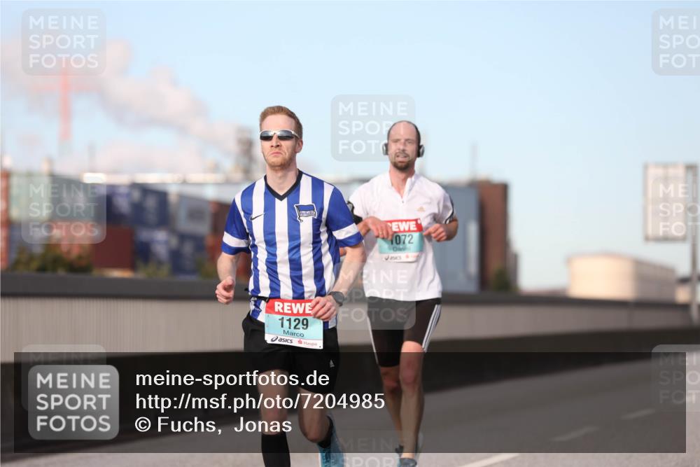 03.10.2024 - Köhlbrandbrückenlauf Fuchs,  Jonas http://msf.ph/oto/7204985 03.10.2024 09:41:15 Position 3 1129, 1072 meine-sportfotos.de