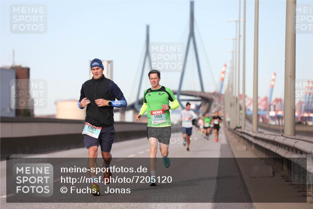 03.10.2024 - Köhlbrandbrückenlauf Fuchs,  Jonas http://msf.ph/oto/7205120 03.10.2024 09:41:17 Position 3 1301, 1065 meine-sportfotos.de