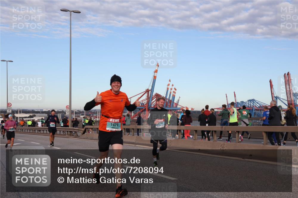 03.10.2024 - Köhlbrandbrückenlauf Matties Gatica Varas http://msf.ph/oto/7208094 03.10.2024 09:34:07 Position 2 1429, 3399 meine-sportfotos.de