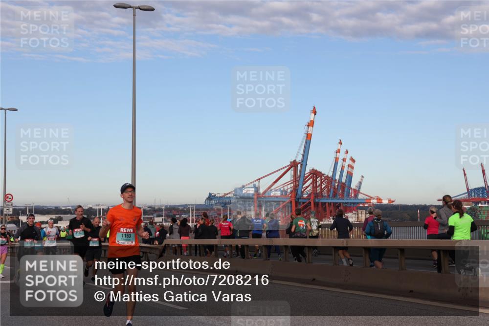 03.10.2024 - Köhlbrandbrückenlauf Matties Gatica Varas http://msf.ph/oto/7208216 03.10.2024 09:34:12 Position 2 500, 1, 119, 1091, 1163 meine-sportfotos.de