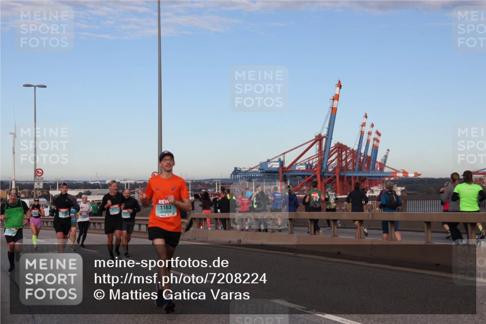 03.10.2024 - Köhlbrandbrückenlauf Matties Gatica Varas http://msf.ph/oto/7208224 03.10.2024 09:34:12 Position 2 10, 1500, 1, 1172, 1091, 1163 meine-sportfotos.de