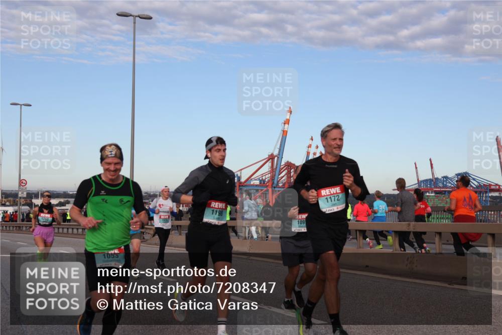 03.10.2024 - Köhlbrandbrückenlauf Matties Gatica Varas http://msf.ph/oto/7208347 03.10.2024 09:34:16 Position 2 1260, 1053, 1529, 1198, 109, 1172 meine-sportfotos.de