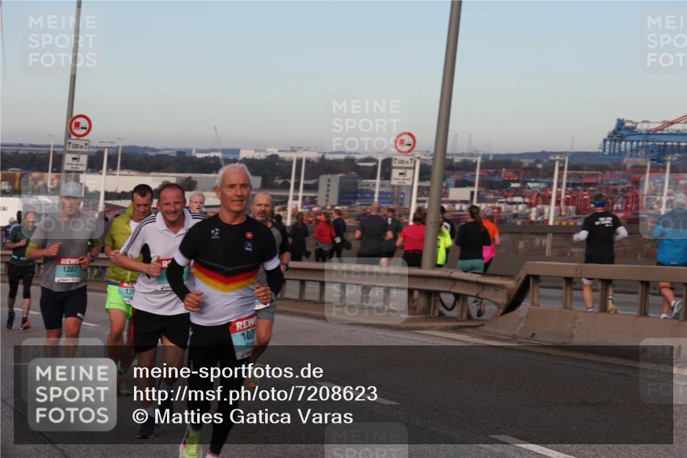 03.10.2024 - Köhlbrandbrückenlauf Matties Gatica Varas http://msf.ph/oto/7208623 03.10.2024 09:34:37 Position 2 1500, 1307, 102, 500 meine-sportfotos.de