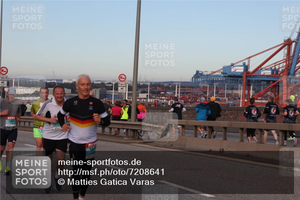 03.10.2024 - Köhlbrandbrückenlauf Matties Gatica Varas http://msf.ph/oto/7208641 03.10.2024 09:34:38 Position 2  meine-sportfotos.de