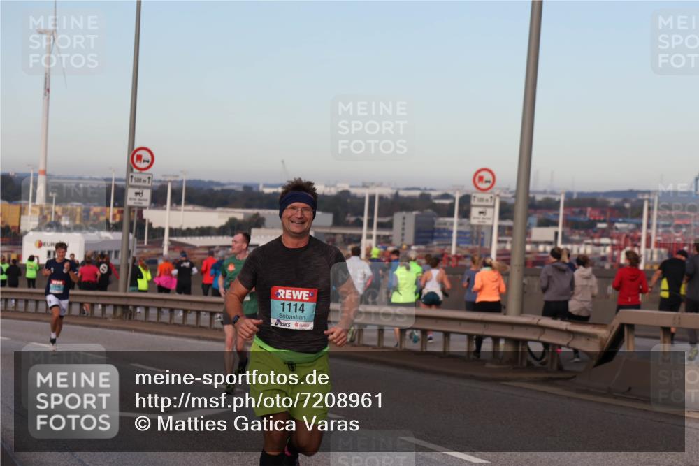 03.10.2024 - Köhlbrandbrückenlauf Matties Gatica Varas http://msf.ph/oto/7208961 03.10.2024 09:34:50 Position 2 1, 500, 7, 1114 meine-sportfotos.de