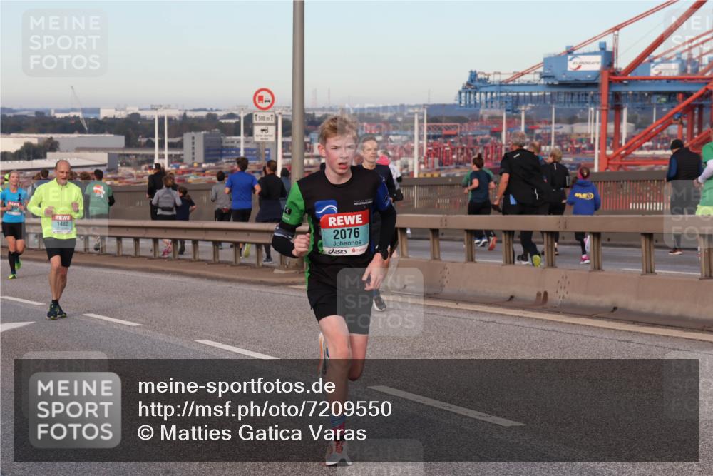 03.10.2024 - Köhlbrandbrückenlauf Matties Gatica Varas http://msf.ph/oto/7209550 03.10.2024 09:35:17 Position 2 1482, 500, 2076 meine-sportfotos.de