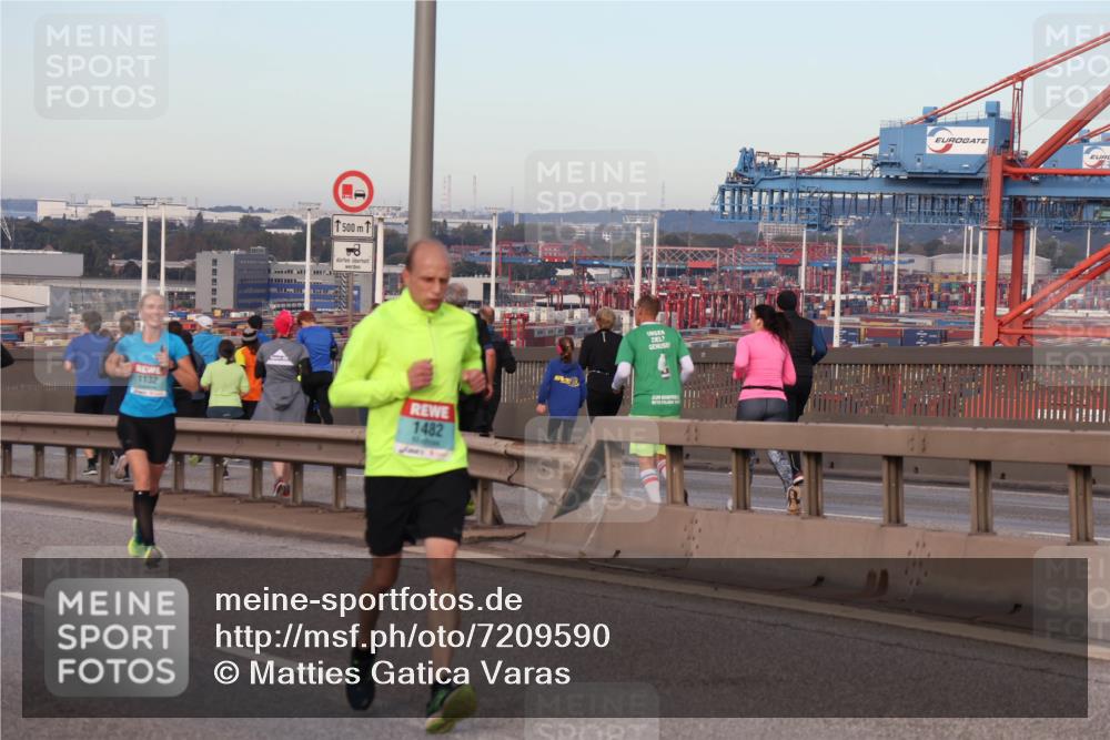 03.10.2024 - Köhlbrandbrückenlauf Matties Gatica Varas http://msf.ph/oto/7209590 03.10.2024 09:35:21 Position 2 1500, 1132, 1482 meine-sportfotos.de