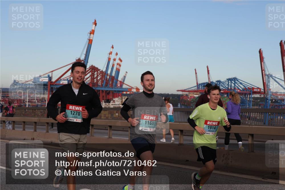 03.10.2024 - Köhlbrandbrückenlauf Matties Gatica Varas http://msf.ph/oto/7210462 03.10.2024 09:35:47 Position 2 1270, 1161, 1914 meine-sportfotos.de