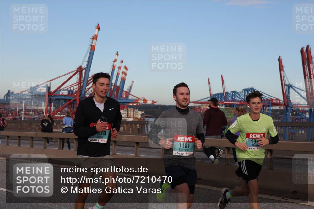 03.10.2024 - Köhlbrandbrückenlauf Matties Gatica Varas http://msf.ph/oto/7210470 03.10.2024 09:35:47 Position 2 270, 1161, 19 meine-sportfotos.de