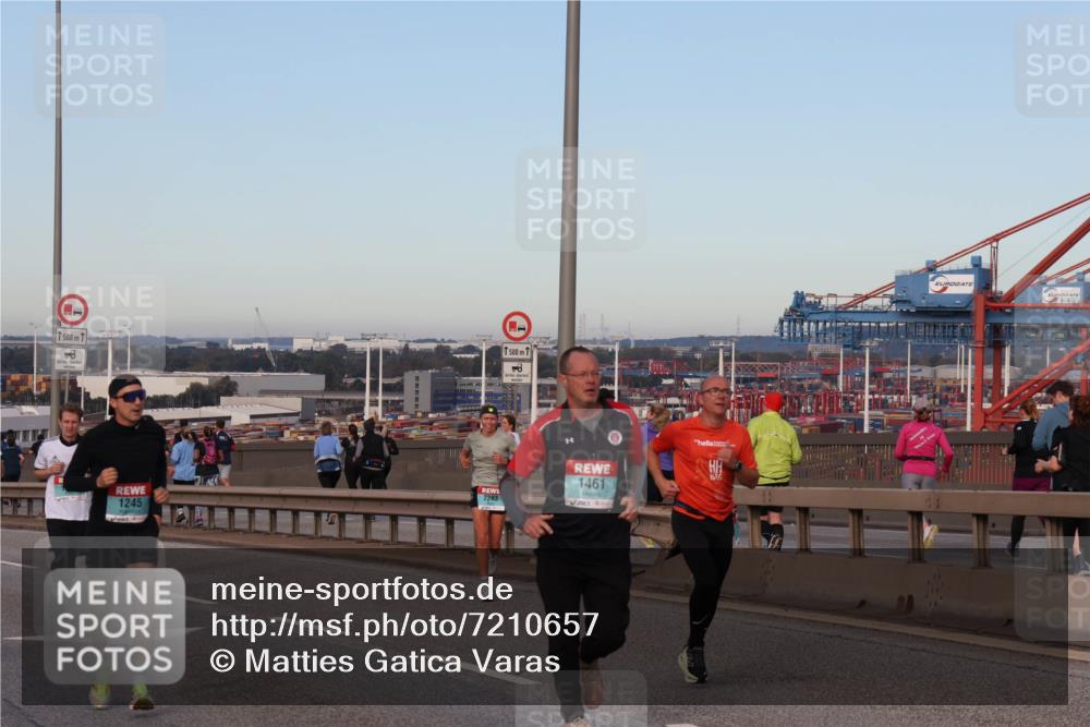 03.10.2024 - Köhlbrandbrückenlauf Matties Gatica Varas http://msf.ph/oto/7210657 03.10.2024 09:35:57 Position 2 1500, 1500, 1, 1245, 2293, 1461 meine-sportfotos.de