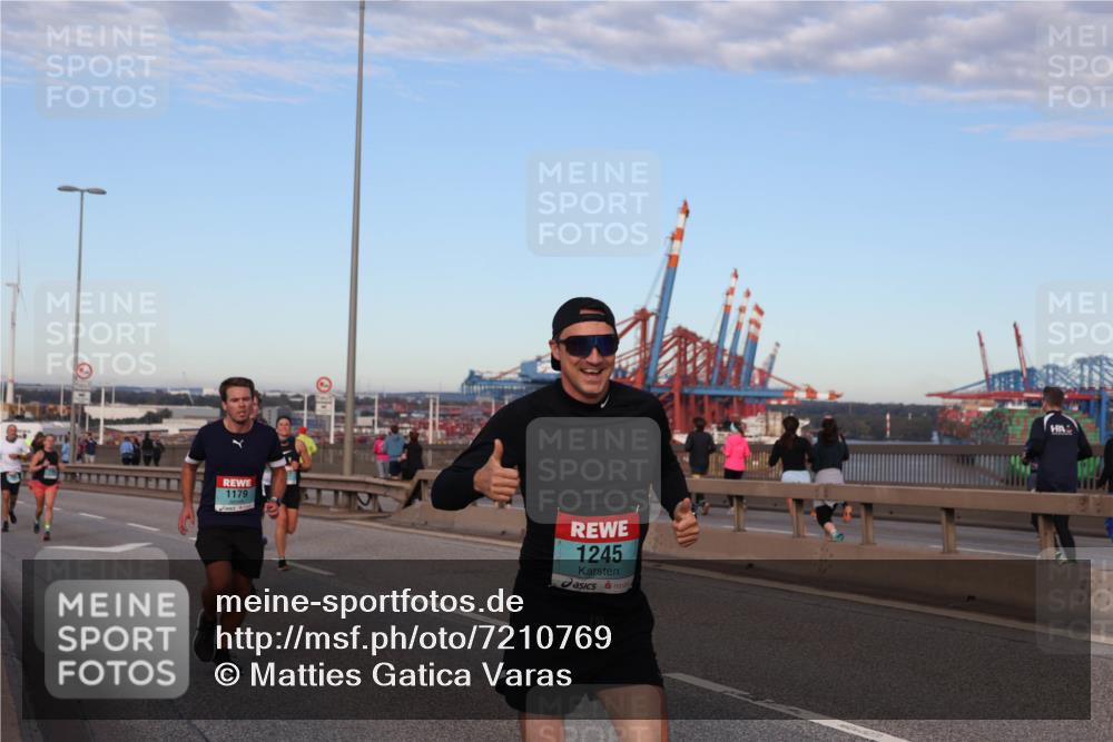 03.10.2024 - Köhlbrandbrückenlauf Matties Gatica Varas http://msf.ph/oto/7210769 03.10.2024 09:36:02 Position 2 1179, 1245 meine-sportfotos.de