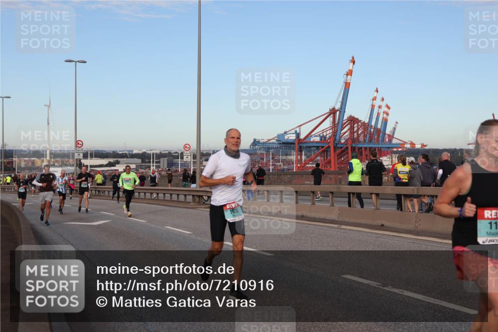 03.10.2024 - Köhlbrandbrückenlauf Matties Gatica Varas http://msf.ph/oto/7210916 03.10.2024 09:36:09 Position 2 1636, 11 meine-sportfotos.de
