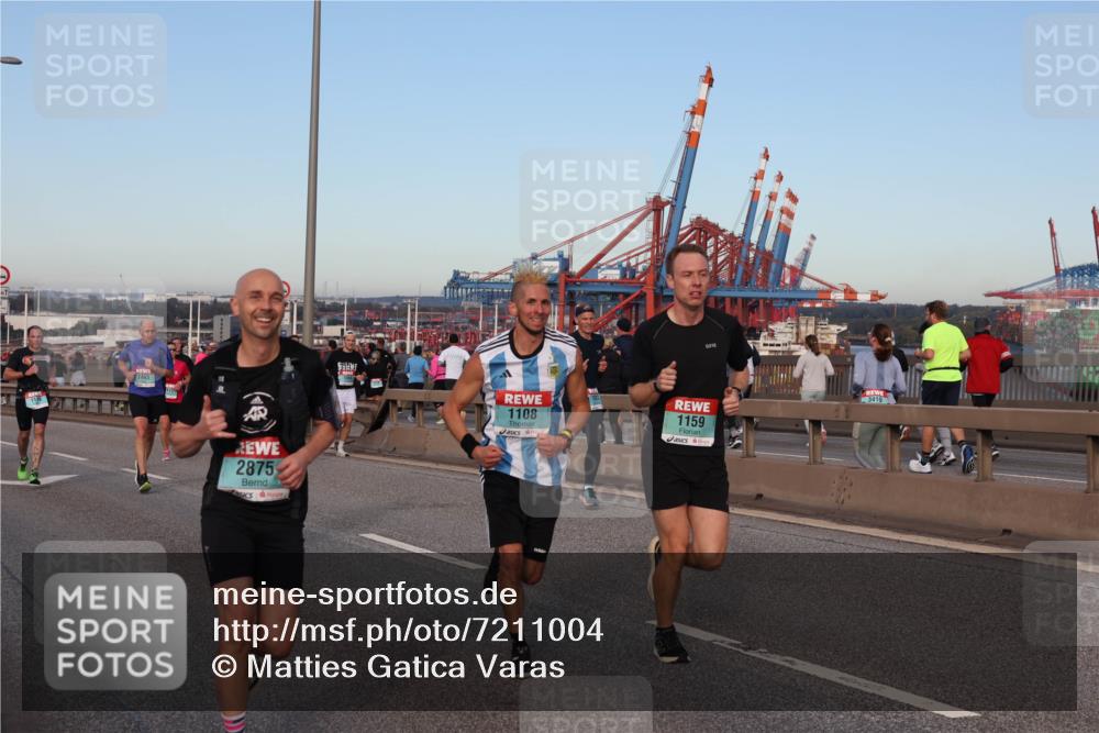 03.10.2024 - Köhlbrandbrückenlauf Matties Gatica Varas http://msf.ph/oto/7211004 03.10.2024 09:36:18 Position 2 1493, 2875, 1108, 1159, 3419 meine-sportfotos.de