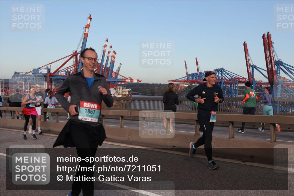 03.10.2024 - Köhlbrandbrückenlauf Matties Gatica Varas http://msf.ph/oto/7211051 03.10.2024 09:36:20 Position 2 1554, 1867 meine-sportfotos.de